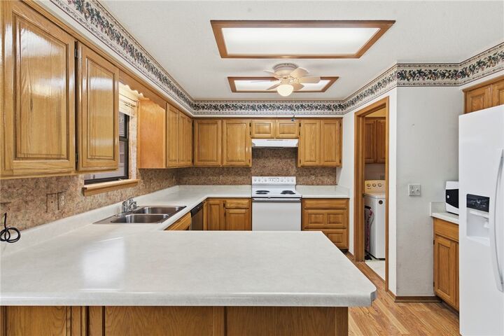 Property Photo:  10 Thirsk Lane  AR 72714 