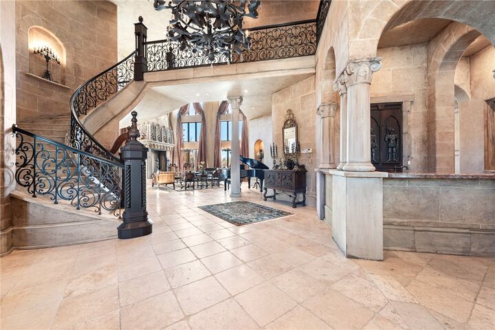 Property Photo: 2 S Samoset Court AR 72758