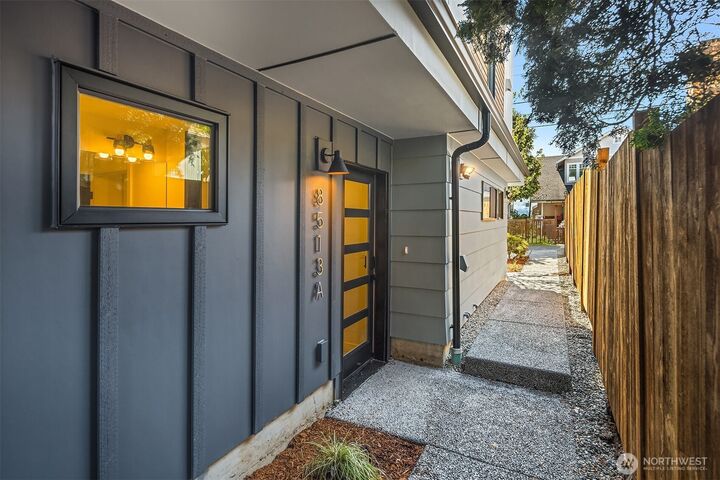 Property Photo:  8513  19th Avenue NW B  WA 98117 