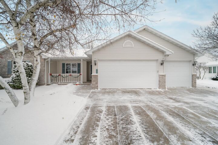 Property Photo:  W6063 Strawflower Drive  WI 54915 