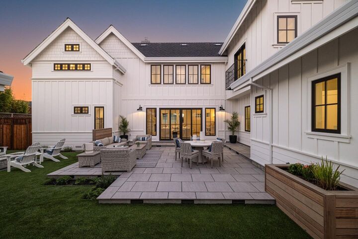 Property Photo:  655 Potter Avenue  CA 94019 