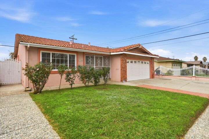 Property Photo:  1729 Adrian Way  CA 95122 