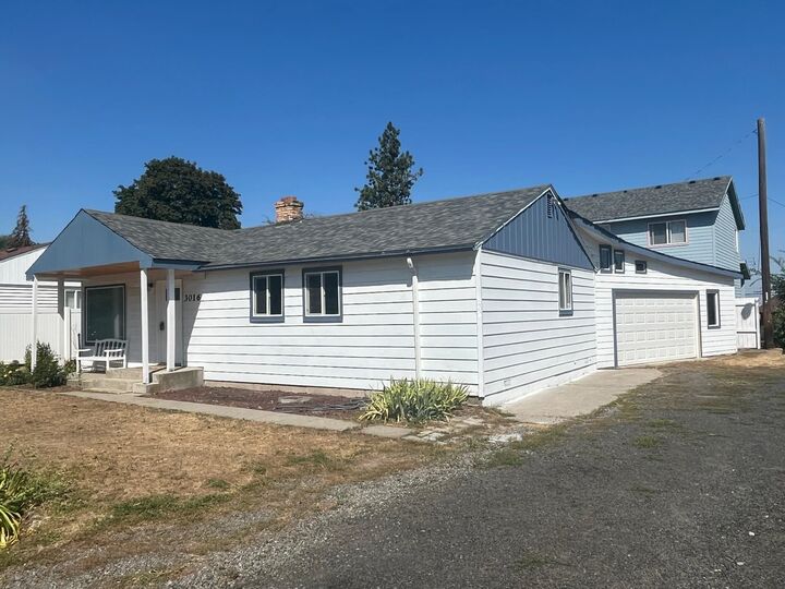Property Photo:  3016 W 17th Ave  WA 99224 