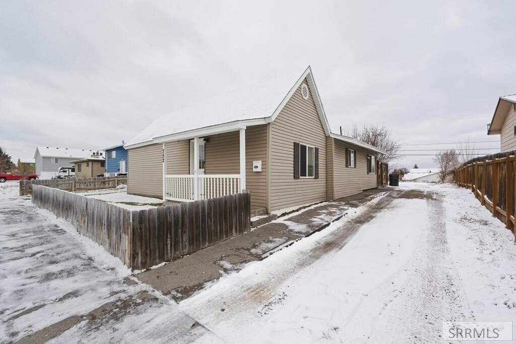 Property Photo: 752 Cleveland Street ID 83401