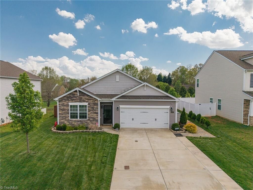 Property Photo:  6919 Quarter Horse Drive  NC 27370 