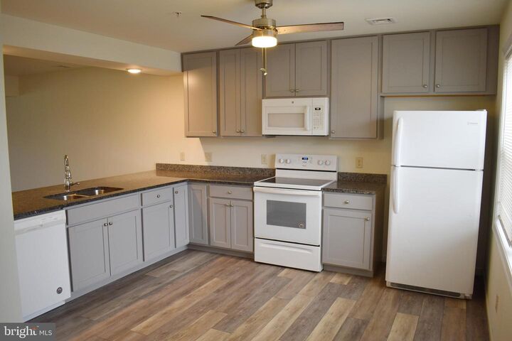 Property Photo: 186 Delano Drive PA 17201