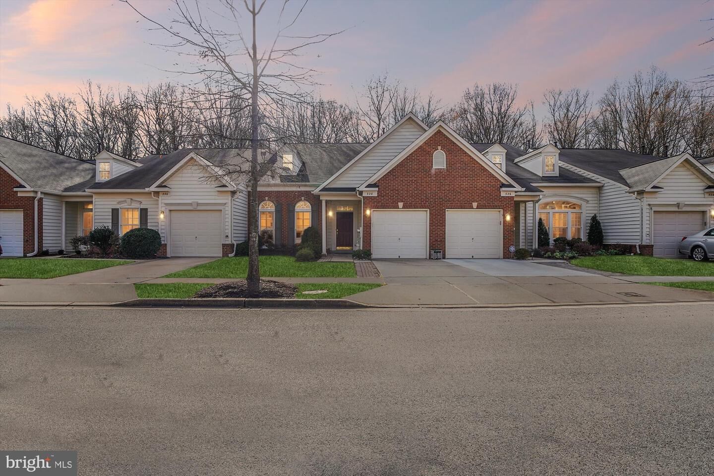 Property Photo: 328 Colony Point Place MD 21037