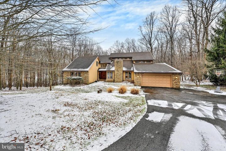 Property Photo: 11095 Hidden Trail Drive MD 21117
