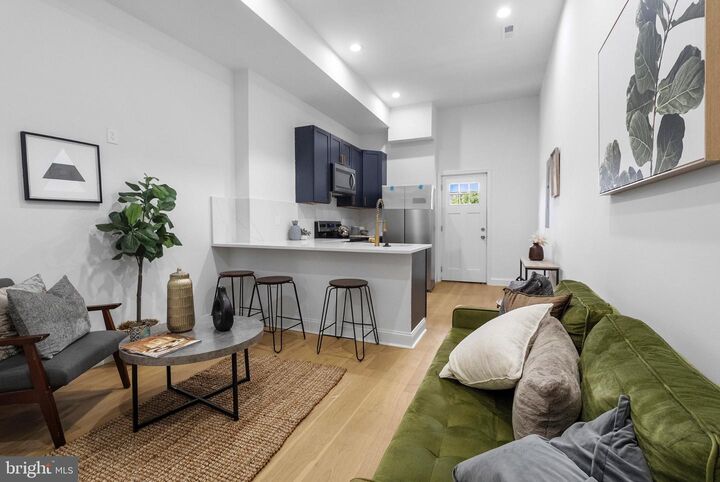 Property Photo: 2106 N McCulloh Street MD 21217