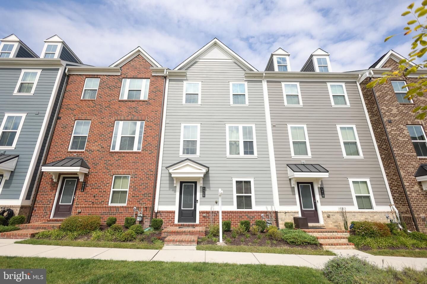 Property Photo: 6416 Totteridge MD 21220