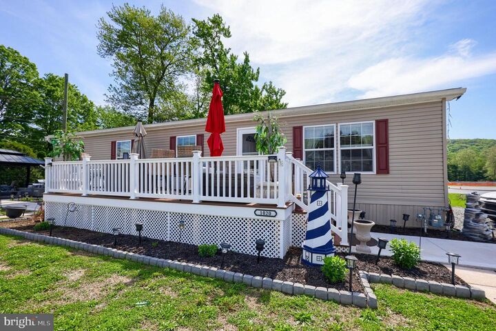 Property Photo:  1020 Sterling Avenue  PA 19606 