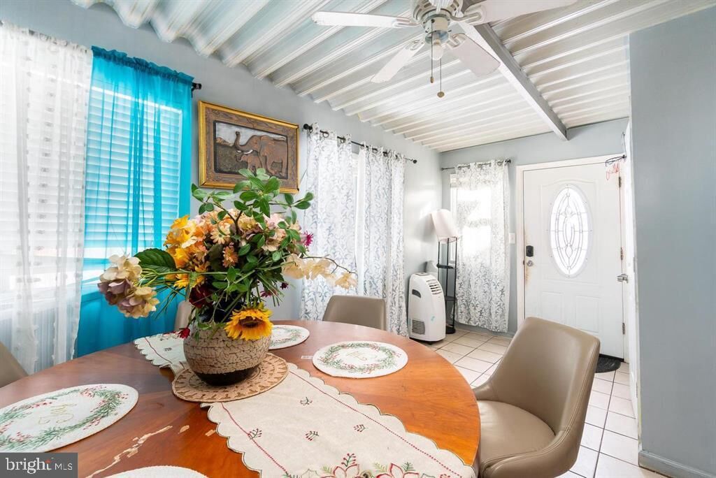 Property Photo:  700 Rittenhouse Street  MD 20783 