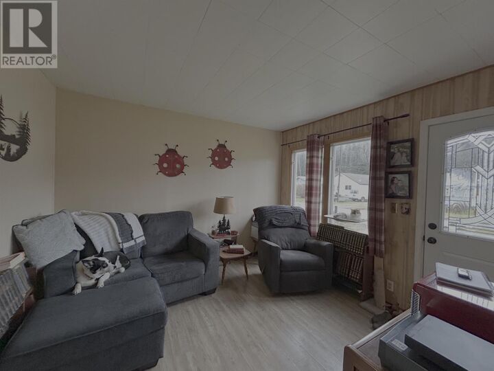 Property Photo:  209 Fotheringham Ave  ON P0T 1C0 