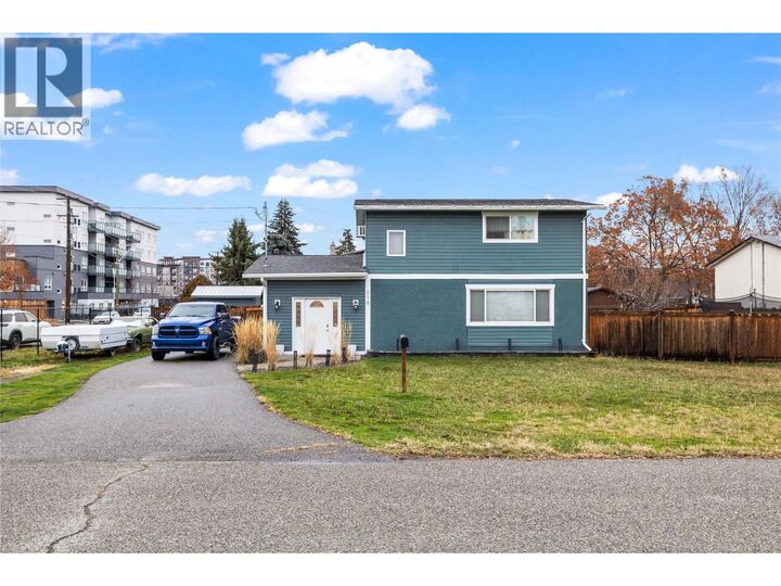 Property Photo: 610 Balmoral Road BC V1X 1W1