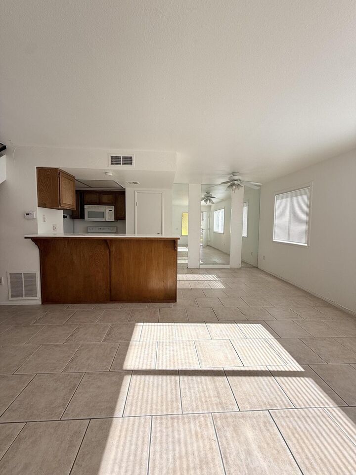 Property Photo: 72629 Edgehill Drive 2 CA 92260