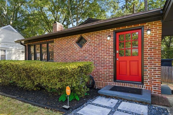 Property Photo:  1848 Brandywine Street SW  GA 30310 