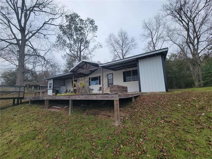 Property Photo:  3265 Parhams Road  LA 71343 