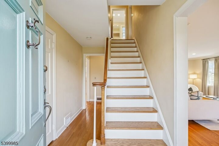 Property Photo: 473 Bayberry Ln NJ 07092