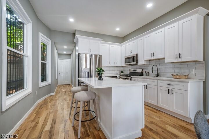 Property Photo: 235 S 7th St NJ 07103