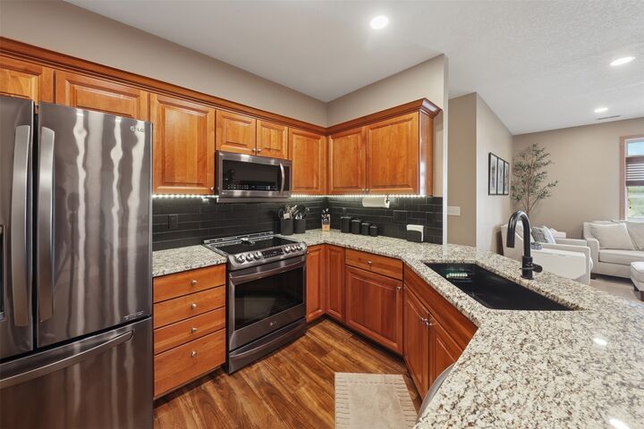 Property Photo:  524 Carrie Lane  IA 50009 