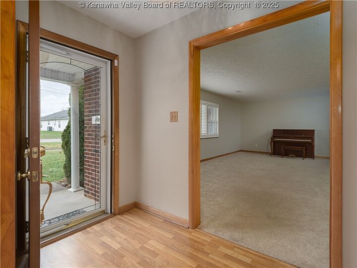 Property Photo: 2915 Virginia Avenue WV 25526