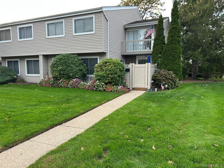 Property Photo: 233B Springmeadow Drive B NY 11741