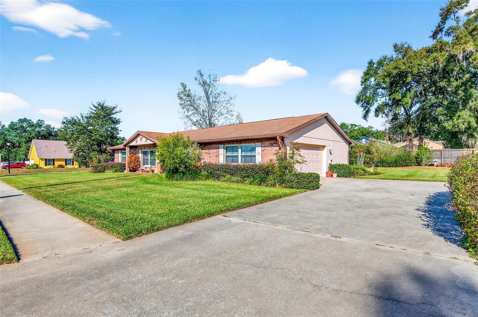 Property Photo:  37821 Willingham Avenue  FL 33525 