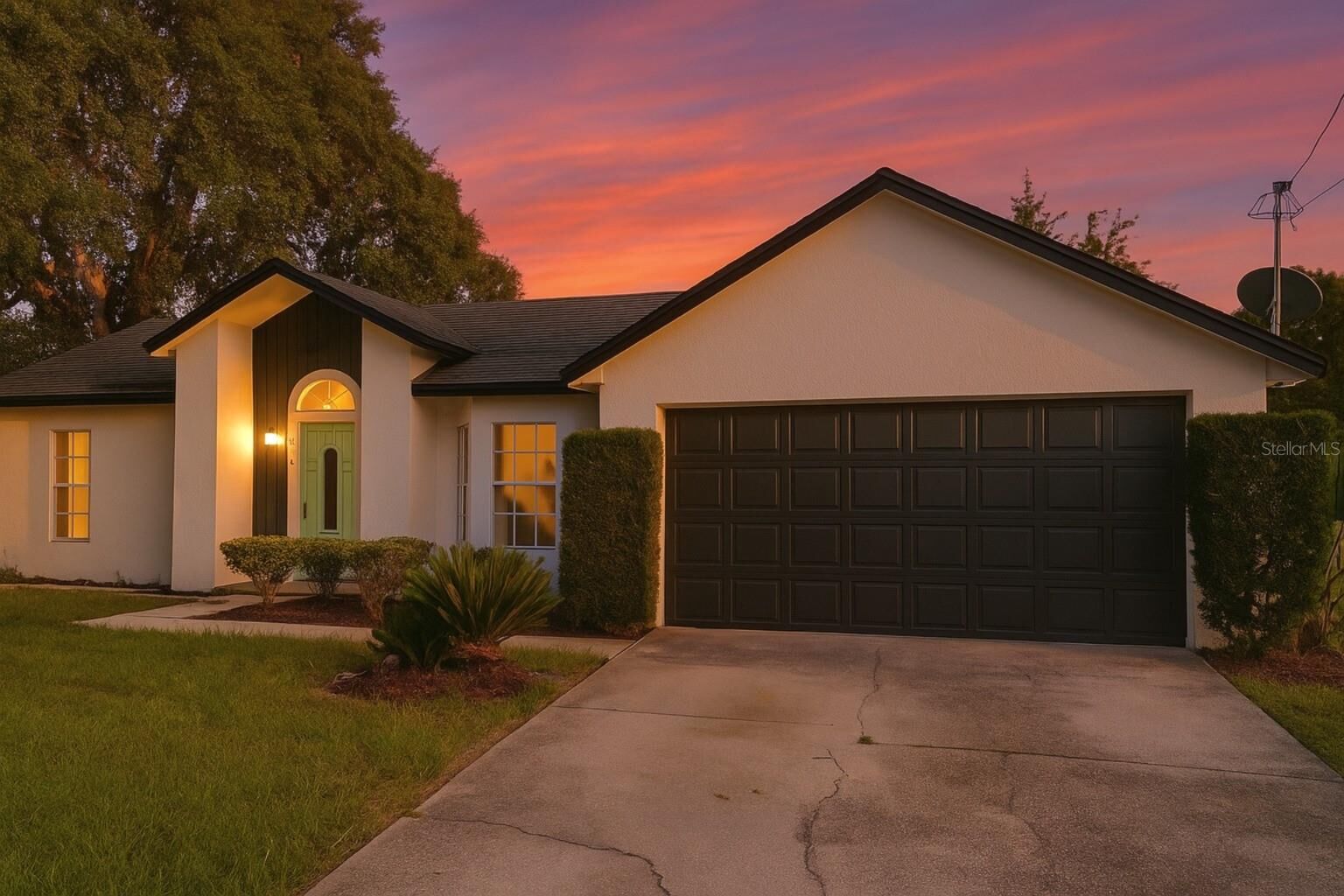 Property Photo:  2830 Surf Drive  FL 32738 