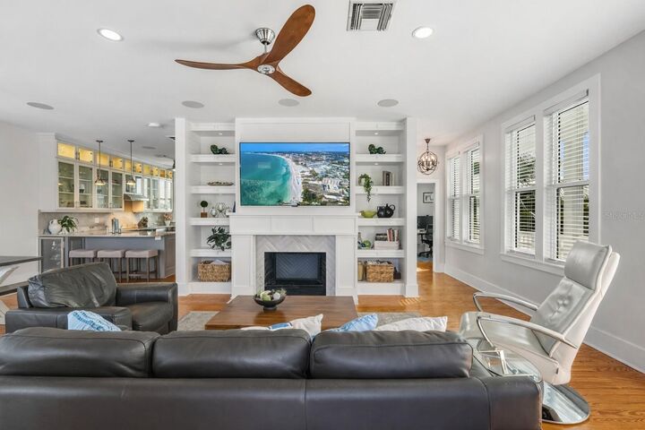 Property Photo:  114 88th Avenue  FL 33706 