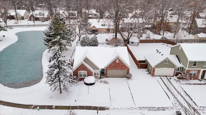 Property Photo:  7572 Pinesprings East Drive  IN 46256 