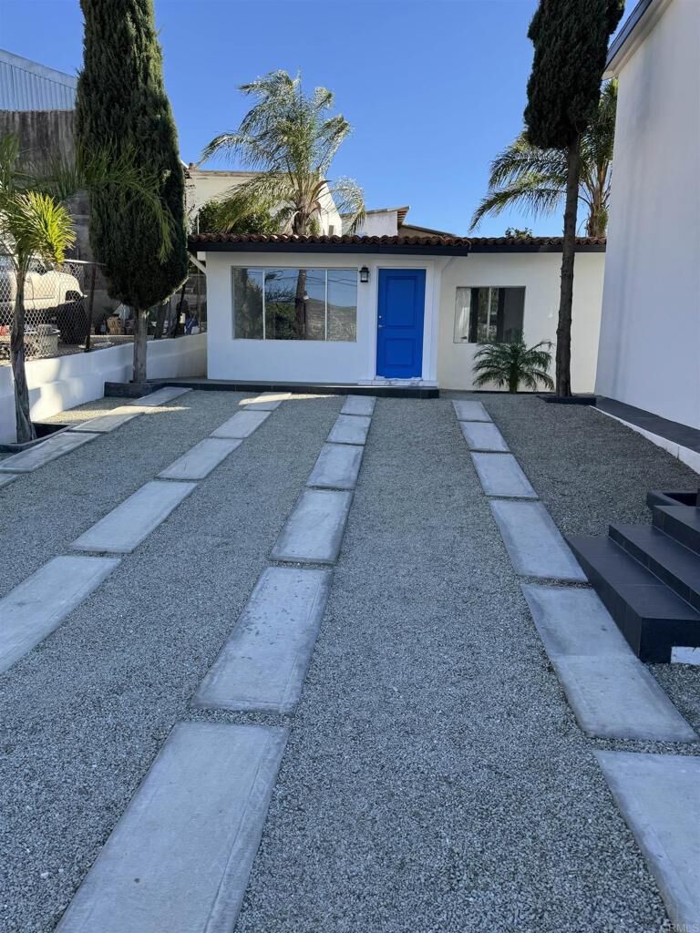 Property Photo:  438 Calle Del Rosario  CA 21400 