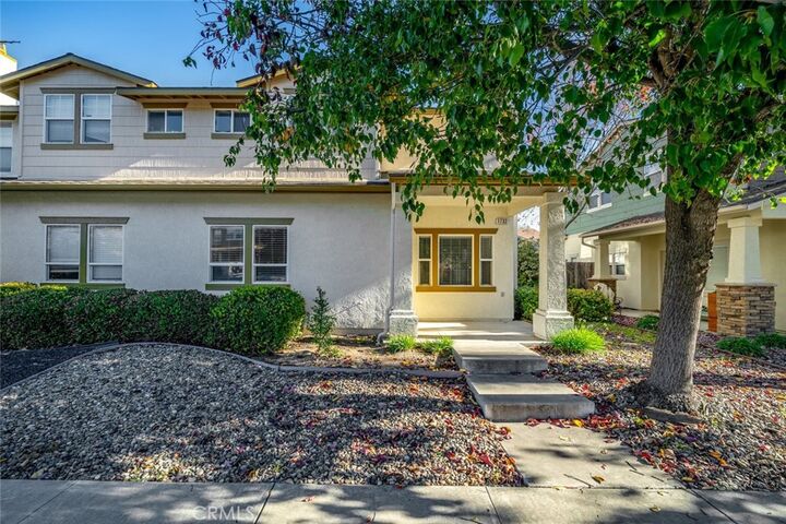 Property Photo:  1732 Singletree Court  CA 93405 