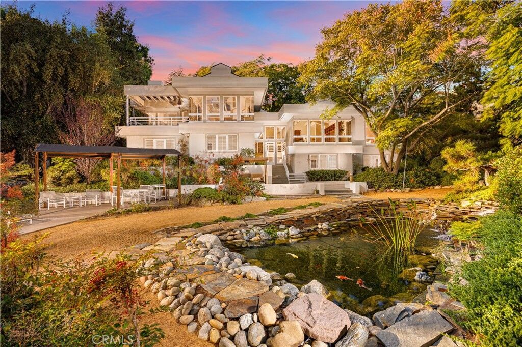 Property Photo: 31561 Peppertree Bend CA 92675