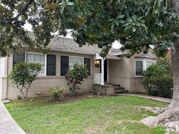 1640 7th Avenue  Sacramento CA 95818 photo