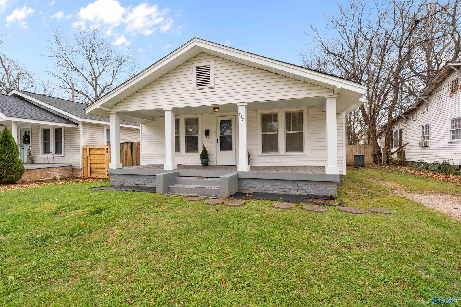 Property Photo: 712 Cross Street NW AL 35801