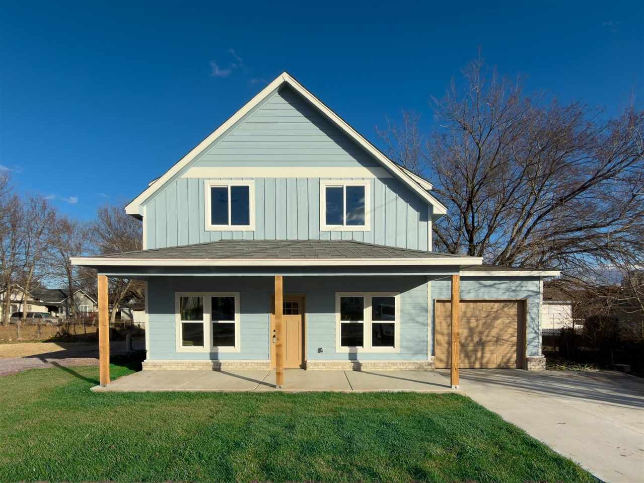 Property Photo:  209 N Elm  OK 74601 