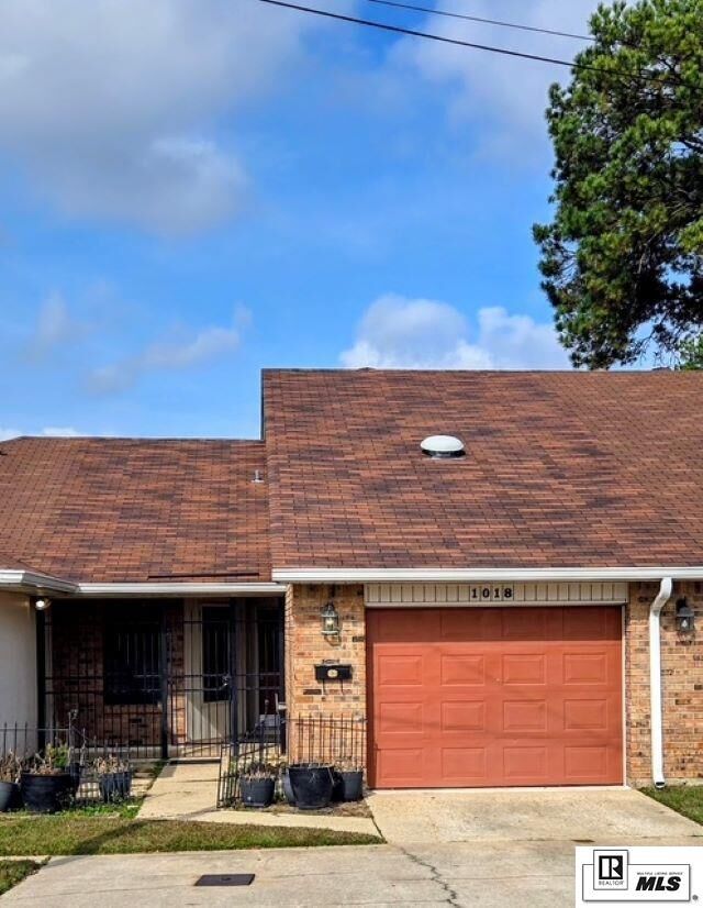 Property Photo: 1018 Ridge Avenue LA 71291