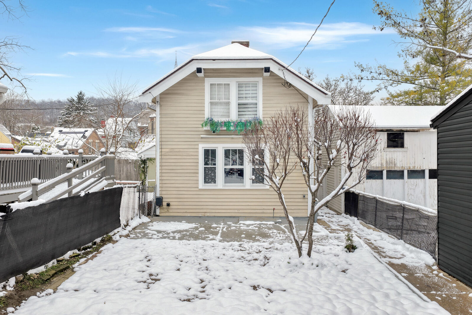 Property Photo: 618 W Watkins Street KY 41011