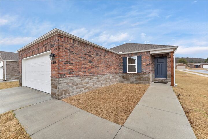 Property Photo: 5528 Steamboat Avenue AR 72764