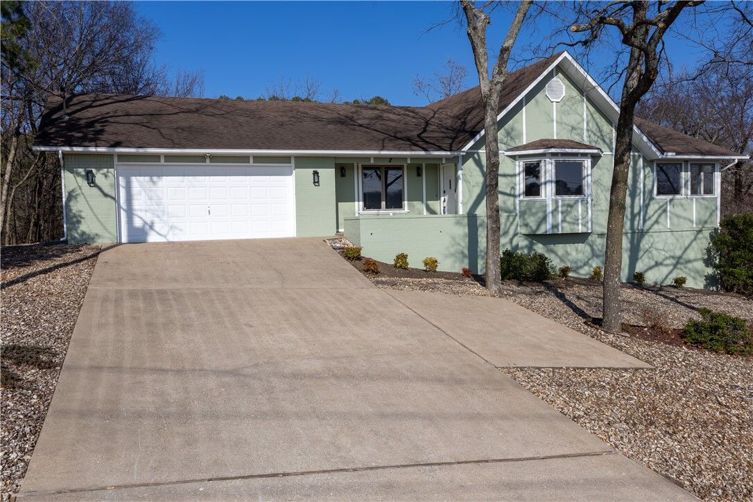 Property Photo:  2 Boyce Circle  AR 72715 