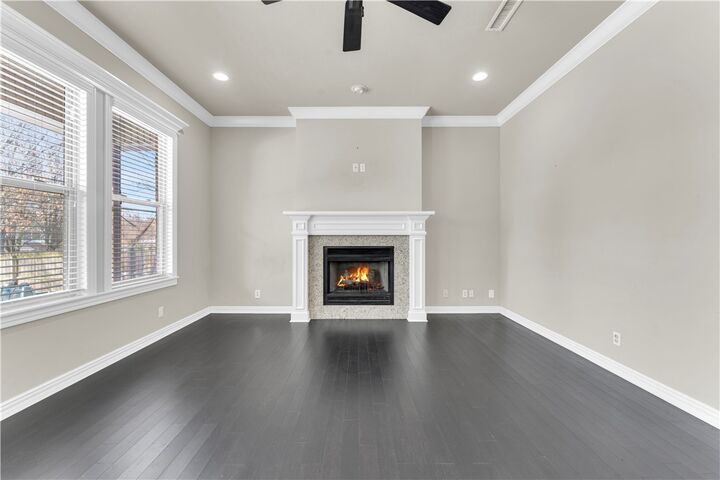 Property Photo:  6412 S 44th Street  AR 72758 