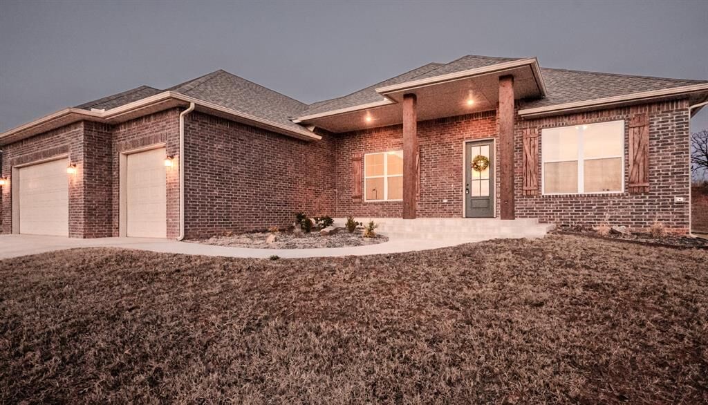 Photo de la propriété:  11370 Blue Heron Creek  OK 73044 