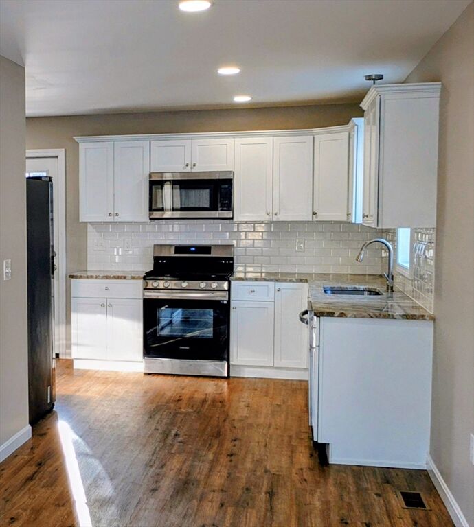 Property Photo: 130 Dickinson 130 MA 01108