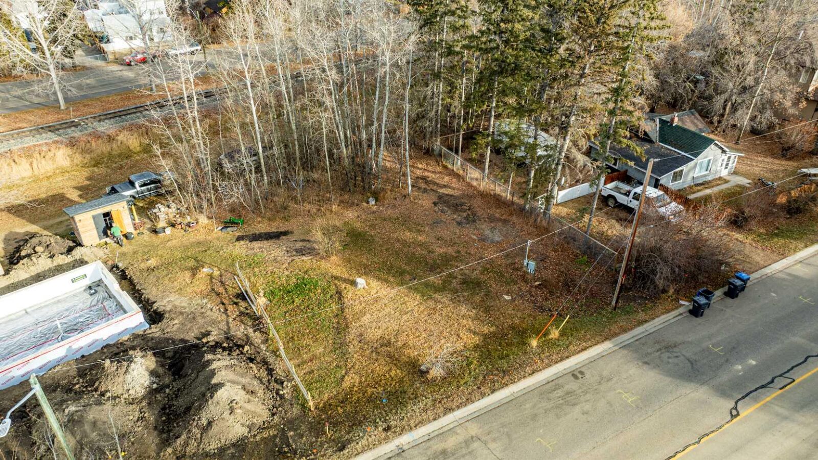 Photo de la propriété: 5120 48 Avenue AB T4S 1G6