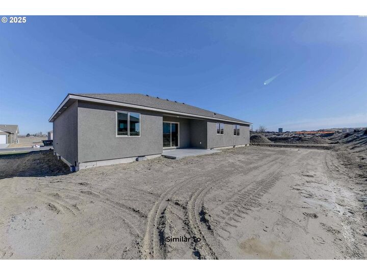 Property Photo:  153 SW Eagle Dr.  OR 97818 