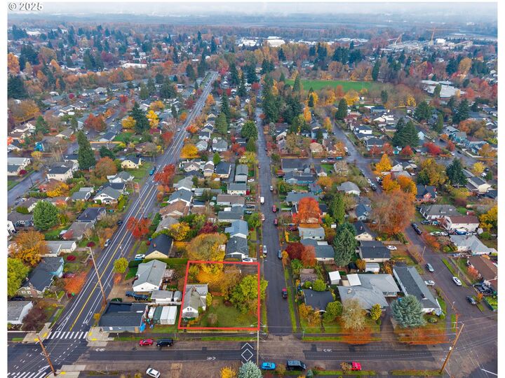 Property Photo: 6015 N Houghton St OR 97203