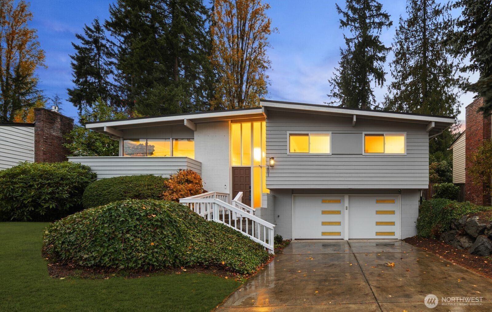 Property Photo: 201 165th Avenue NE WA 98008