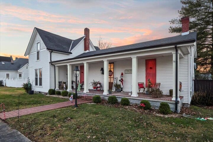 Property Photo: 243 College Street KY 42171