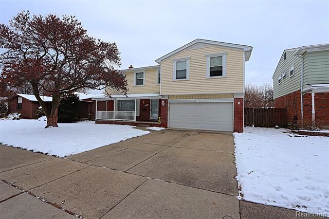 Property Photo:  14158 Hubbard Street  MI 48154 