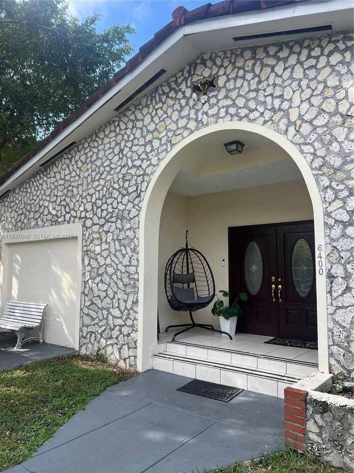Property Photo: 6400 SW 63rd Ave FL 33143